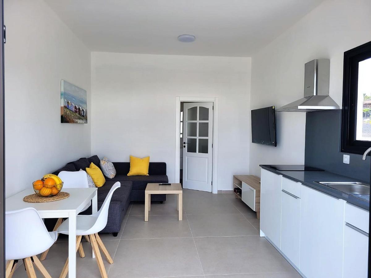 Apartamentos Falcon تيناجون المظهر الخارجي الصورة