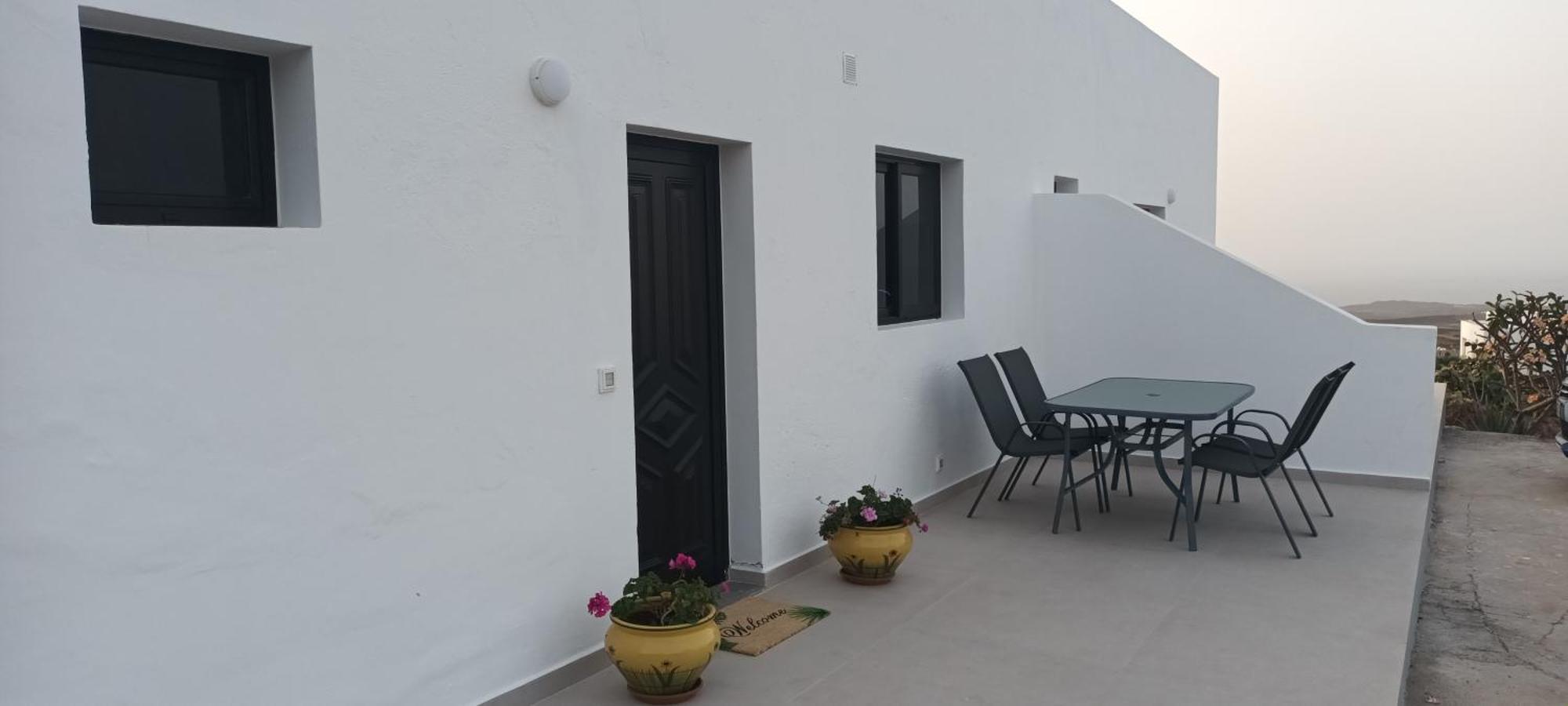 Apartamentos Falcon تيناجون المظهر الخارجي الصورة