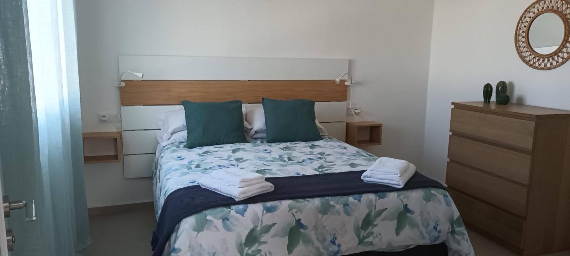 Apartamentos Falcon تيناجون المظهر الخارجي الصورة