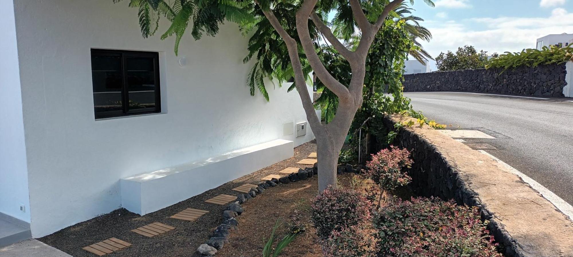 Apartamentos Falcon تيناجون المظهر الخارجي الصورة