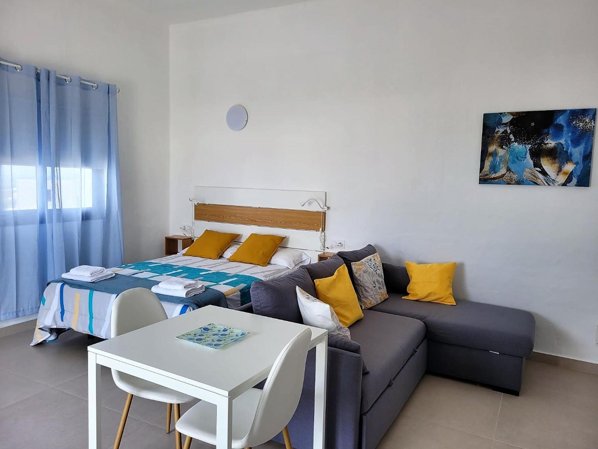 Apartamentos Falcon تيناجون المظهر الخارجي الصورة